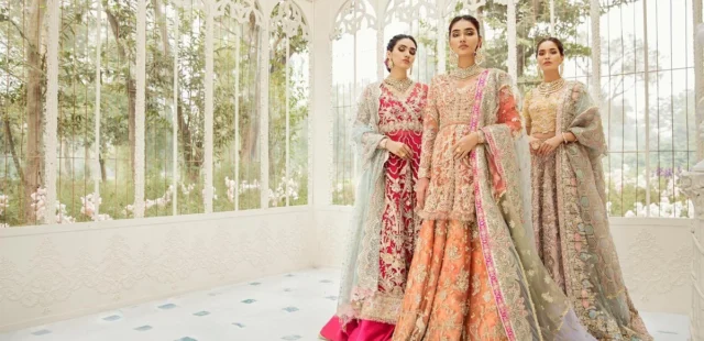 Style for couple in Weeding season